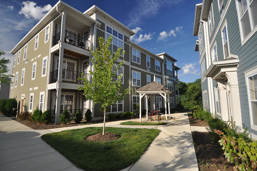 Exterior view of an apartment building at City Flats Apartments