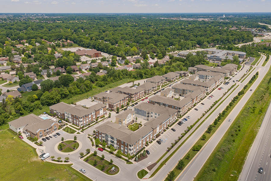 Bird eye view of Highpointe Apartments.